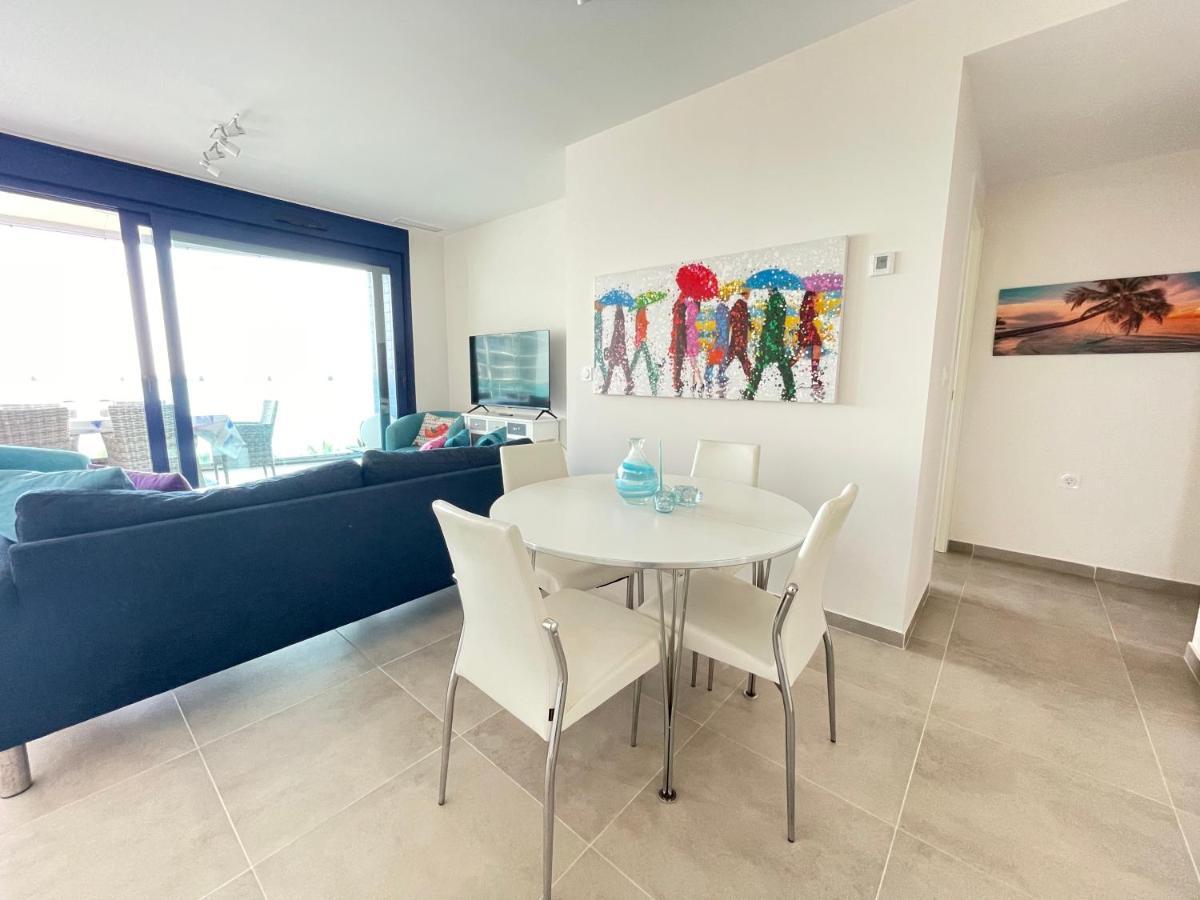 Apartamento En Sea Senses Freya ตอร์เรเวียคา ภายนอก รูปภาพ