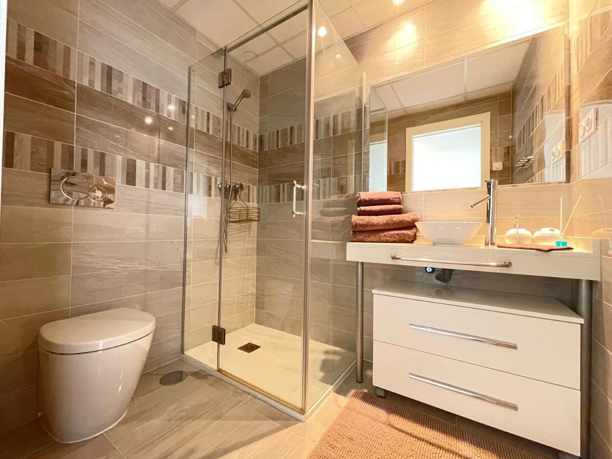 Apartamento En Sea Senses Freya ตอร์เรเวียคา ภายนอก รูปภาพ