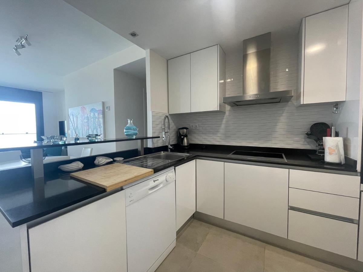Apartamento En Sea Senses Freya ตอร์เรเวียคา ภายนอก รูปภาพ