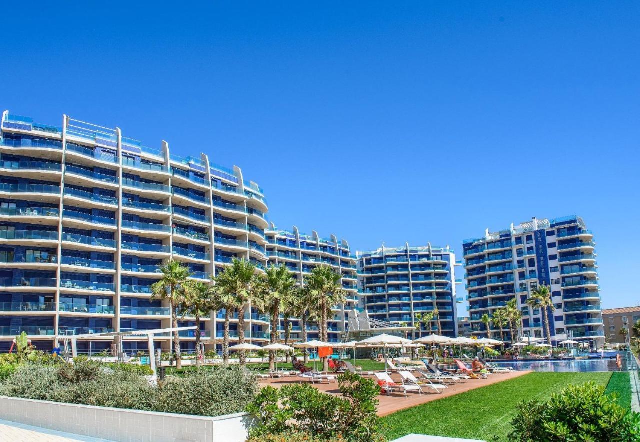 Apartamento En Sea Senses Freya ตอร์เรเวียคา ภายนอก รูปภาพ